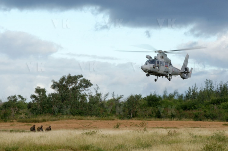 Exercice militaire parachutistes 2e RPIMa