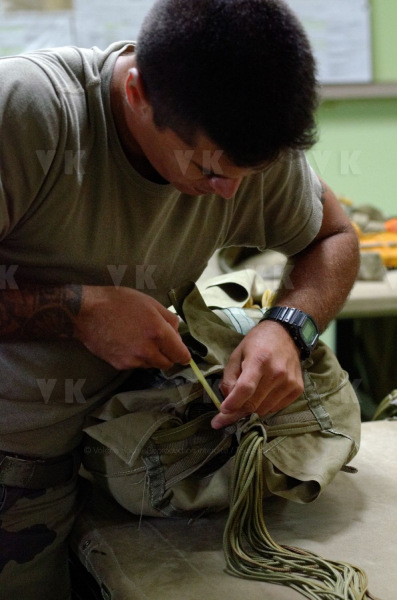 Militaires parachutistes