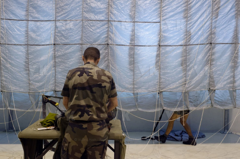 Militaires parachutistes