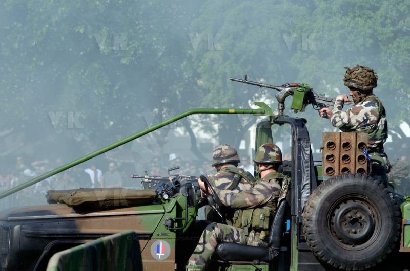 2e RPIMa Demonstration militaire parachutiste
