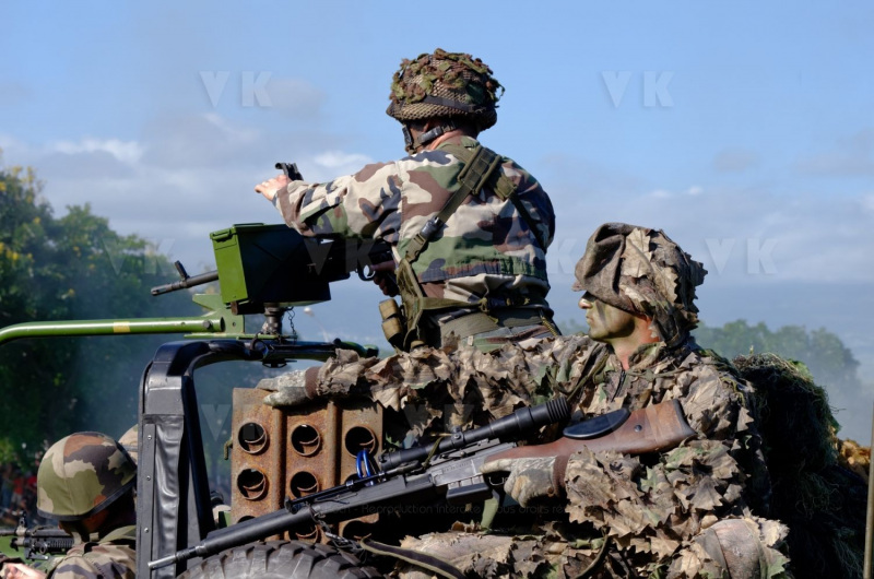 2e RPIMa Demonstration militaire parachutiste