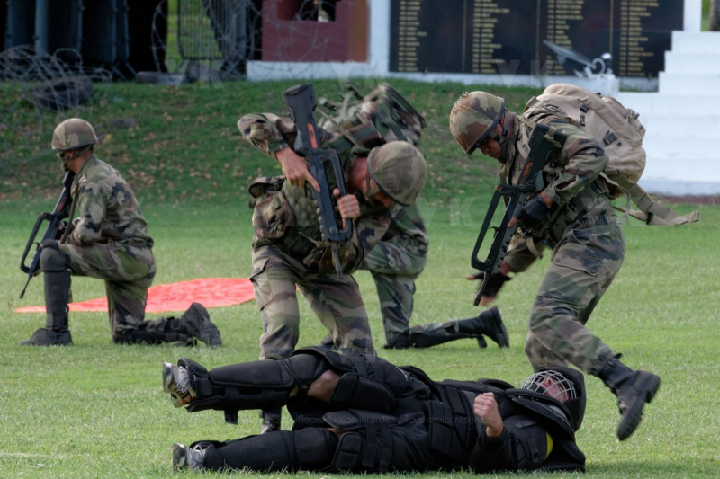 2e RPIMa Demonstration militaire parachutiste