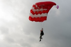 2e RPIMa Demonstration militaire parachutiste