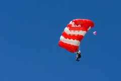 2e RPIMa Demonstration militaire parachutiste