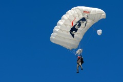 2e RPIMa Demonstration militaire parachutiste