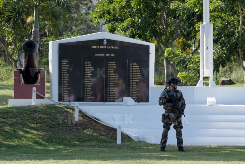 Demonstration militaires parachutistes 2e RPIMa