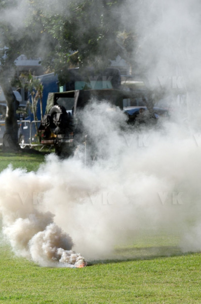 Demonstration militaires parachutistes 2e RPIMa