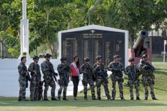 Demonstration militaires parachutistes 2e RPIMa