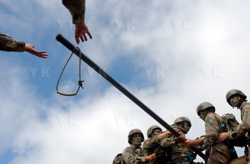 Aguerrissement des militaires parachutistes