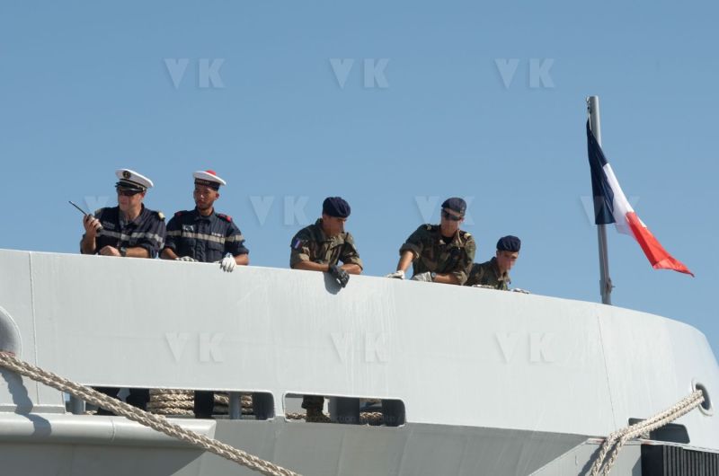 Arrivee du B2M Champlain a la Reunion