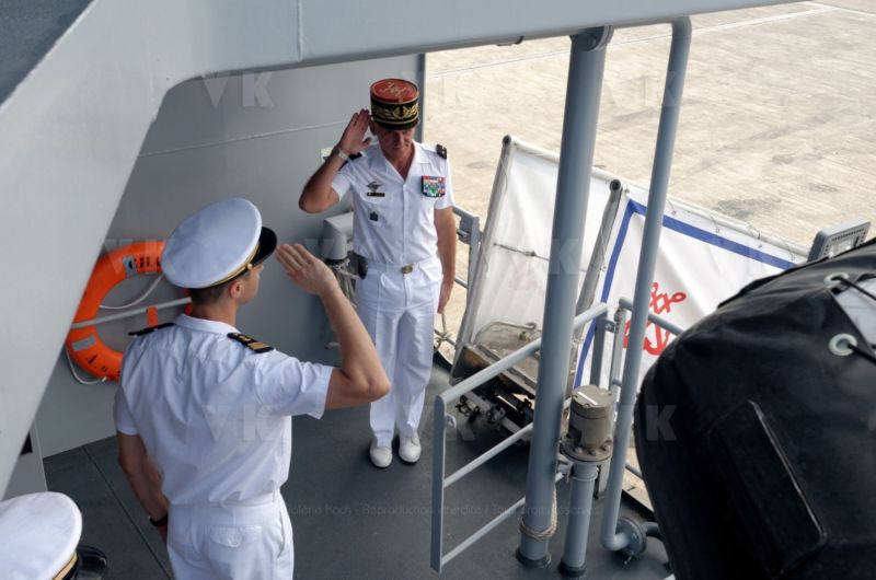 Arrivee du B2M Champlain a la Reunion