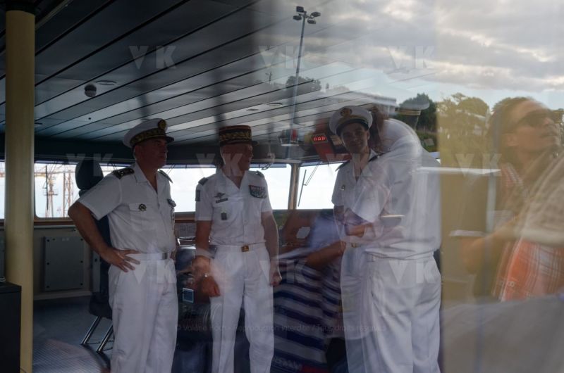 Arrivee du B2M Champlain a la Reunion