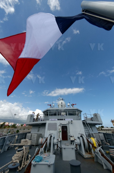 Arrivee du B2M Champlain a la Reunion