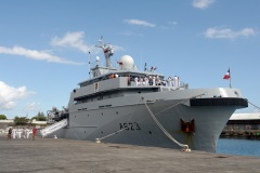 Arrivee du B2M Champlain a la Reunion