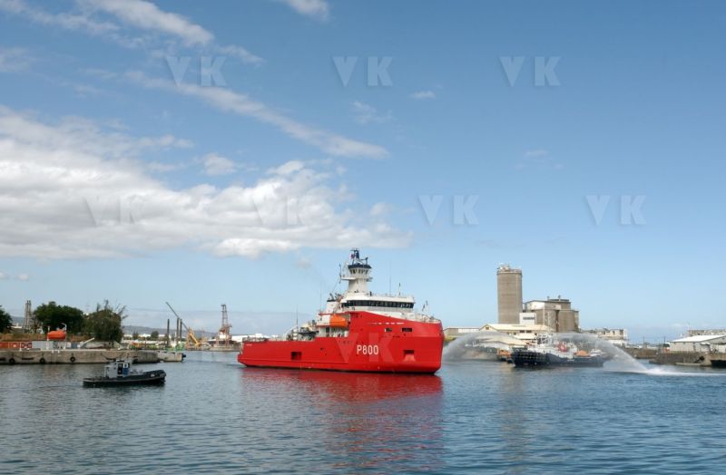 Arrivee du patrouilleur Astrolabe a La Reunion