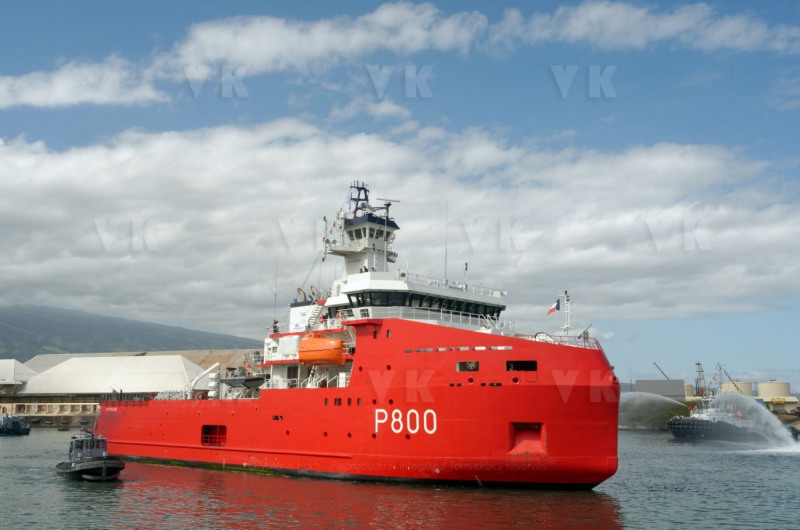 Arrivee du patrouilleur Astrolabe a La Reunion
