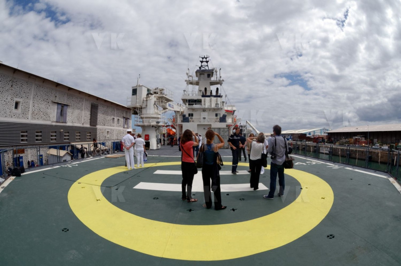 Arrivee du patrouilleur Astrolabe a La Reunion