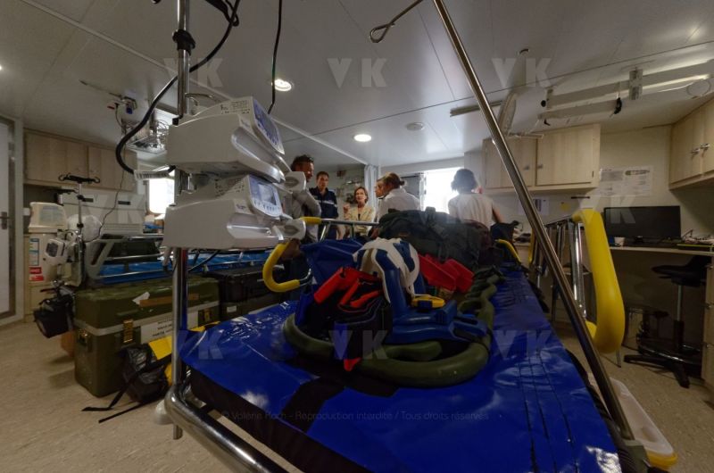 Arrivee du patrouilleur Astrolabe a La Reunion