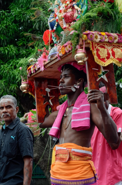 Celebration du Tai Poussam Cavadee a Saint-Louis, La Reunion