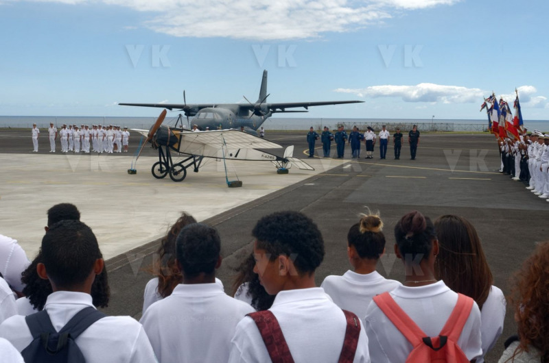 Ceremonie pour le centenaire de la disparition de Roland Garros au DA181 de la Reunion