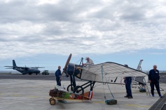 Ceremonie pour le centenaire de la disparition de Roland Garros au DA181 de la Reunion