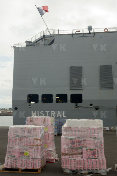 Chargement et desinfection du fret a destination de Mayotte - Loading and disinfection of freight bound for Mayotte
