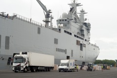Chargement et desinfection du fret a destination de Mayotte - Loading and disinfection of freight bound for Mayotte