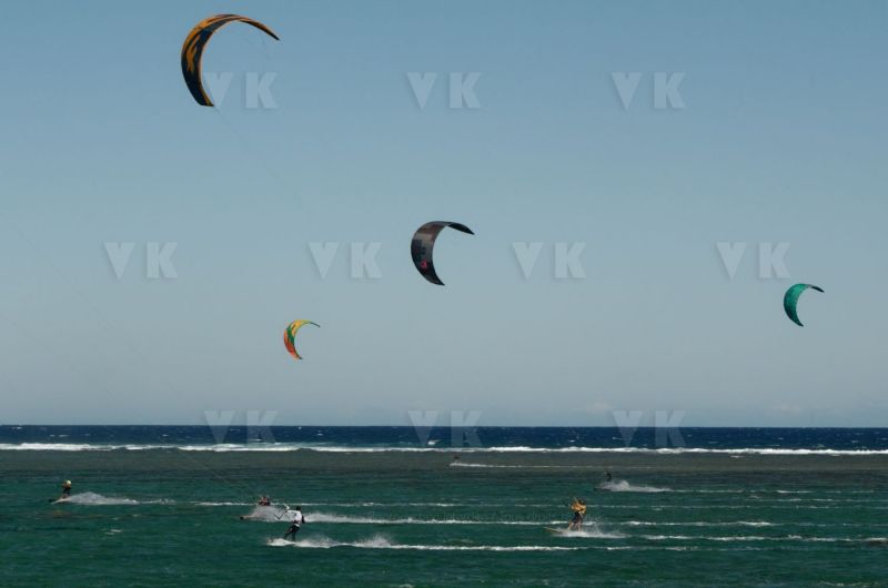 COVID Outbreak -Premier week-end de deconfinement a La Reunion - First deconfinement weekend at Reunion