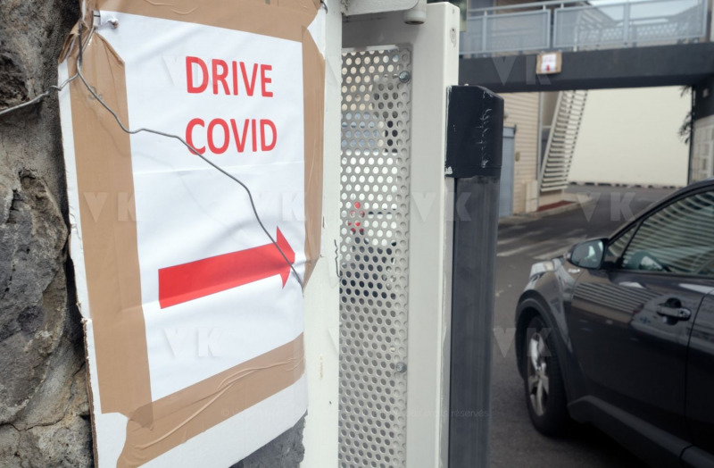 Covid-19 Drive a La Reunion - COVID-19 Drive in Reunion