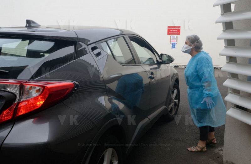 Covid-19 Drive a La Reunion - COVID-19 Drive in Reunion