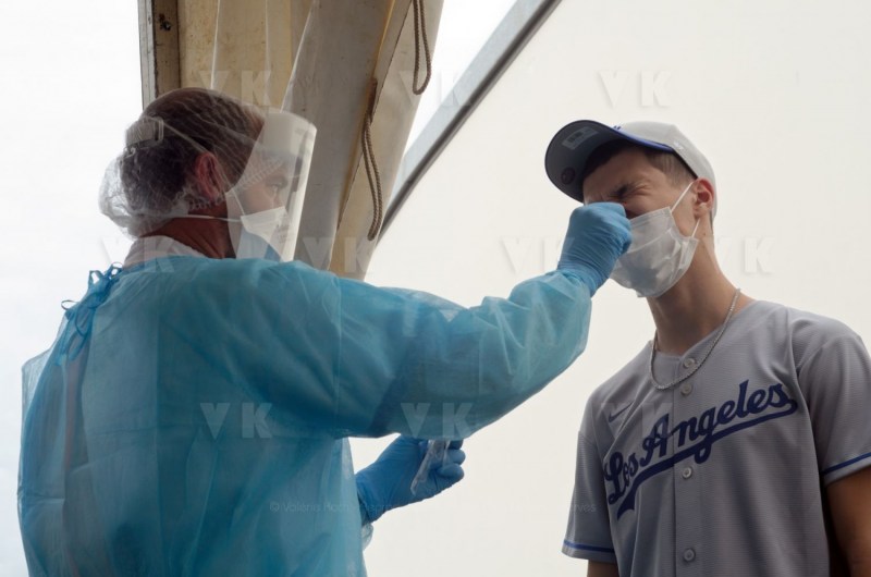 Covid-19 Drive a La Reunion - COVID-19 Drive in Reunion