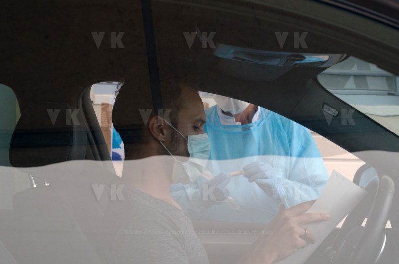 Covid-19 Drive a La Reunion - COVID-19 Drive in Reunion