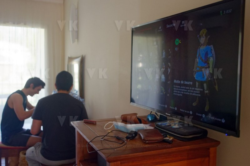 COVID19 - Quatorzaine a l'hotel pour deux etudiants de retour a La Reunion - Fortnight at the hotel for two students returning to La Reunion