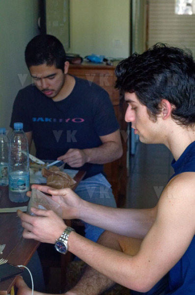 COVID19 - Quatorzaine a l'hotel pour deux etudiants de retour a La Reunion - Fortnight at the hotel for two students returning to La Reunion