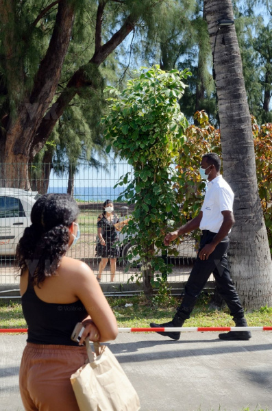 COVID19 - Quatorzaine a l'hotel pour deux etudiants de retour a La Reunion - Fortnight at the hotel for two students returning to La Reunion