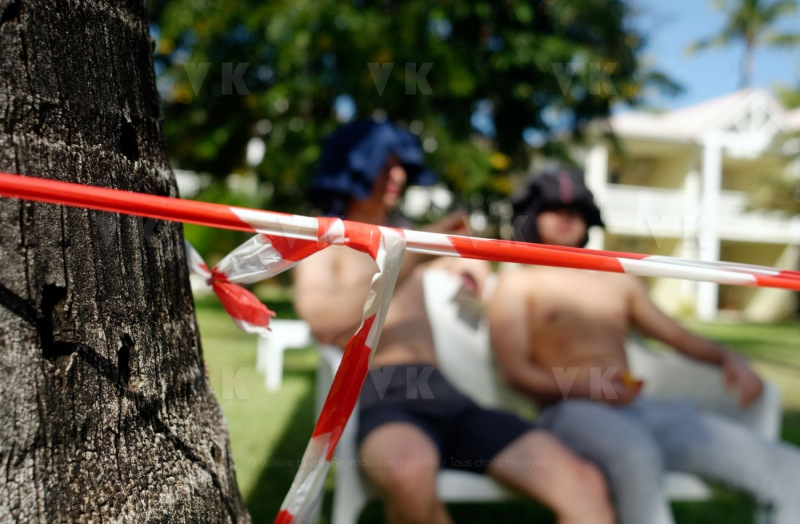 COVID19 - Quatorzaine a l'hotel pour deux etudiants de retour a La Reunion - Fortnight at the hotel for two students returning to La Reunion