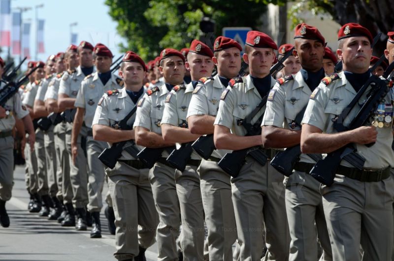 Defile du 14 juilet a La Reunion