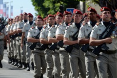 Defile du 14 juilet a La Reunion