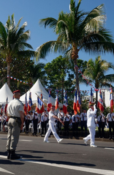 Forces armees dans la zone sud de l'ocean Indien, gendarmerie, pompiers, policiers et associations ont defile sous un soleil radieux a Saint-Denis (La Reunion) pour ce 14 juillet - Armed forces in the southern Indian Ocean, gendarmerie, firefighters, police and associations marched under a bright sun in Saint-Denis (La Reunion) for July 14