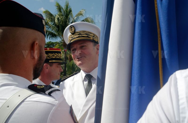 Defile du 14 juillet a La Reunion. National holiday: July 14th parade at La Reunion.