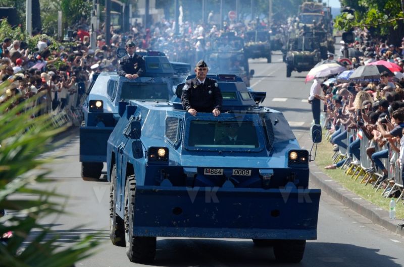 Defile du 14 juillet a La Reunion. National holiday: July 14th parade at La Reunion.