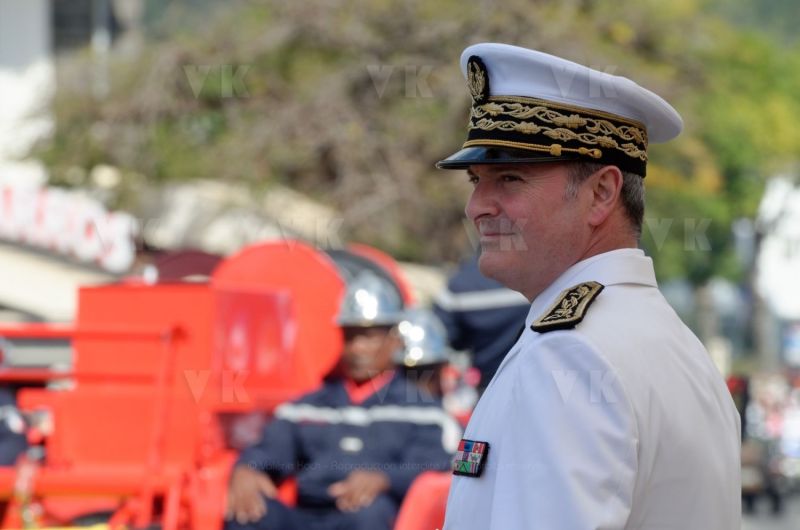 Defile du 14 juillet a La Reunion. National holiday: July 14th parade at La Reunion.