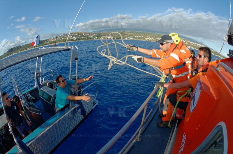 Demonstration de sauvetage avec les acteurs de l'Etat en Mer
