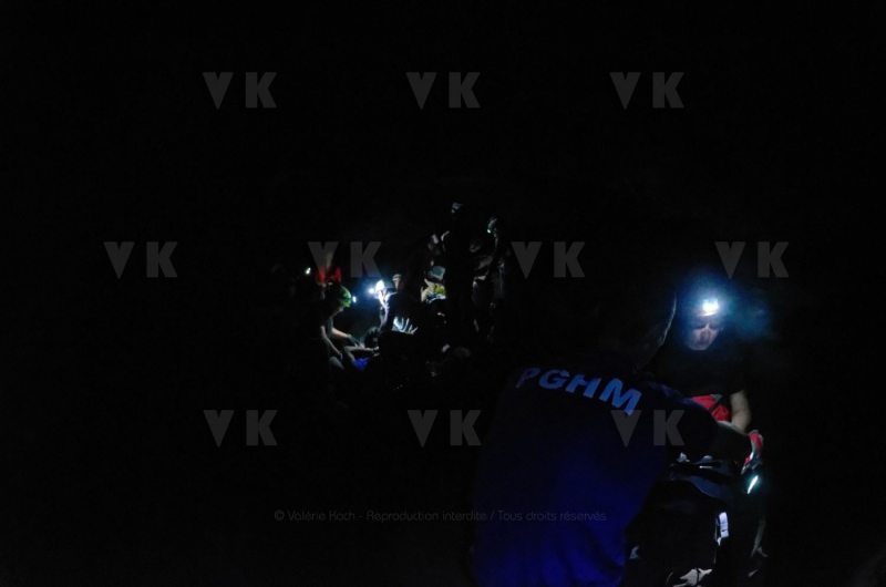 Exercice de secours dans les tunnels de lave du Piton de la Fournaise