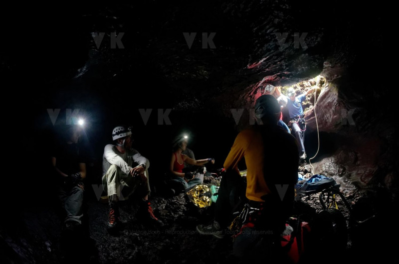 Exercice de secours dans les tunnels de lave du Piton de la Fournaise
