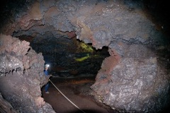 Exercice de secours dans les tunnels de lave du Piton de la Fournaise