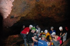 Exercice de secours dans les tunnels de lave du Piton de la Fournaise