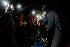Exercice de secours dans les tunnels de lave du Piton de la Fournaise