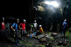 Exercice de secours dans les tunnels de lave du Piton de la Fournaise