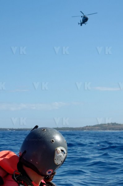 Exercice helitreuillage helicoptere aeronavale et SNSM